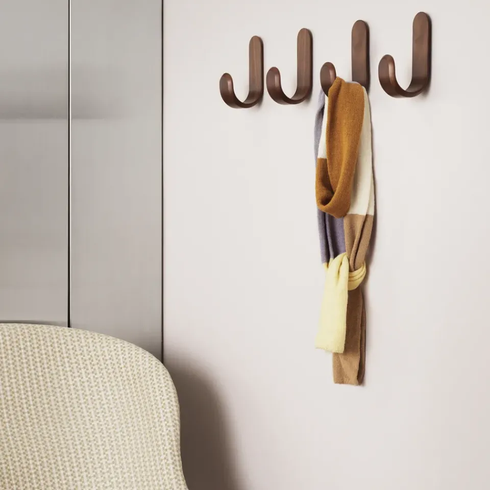Normann Copenhagen Clothes Hooks & Hangers*Curve hook, wallnut Brown