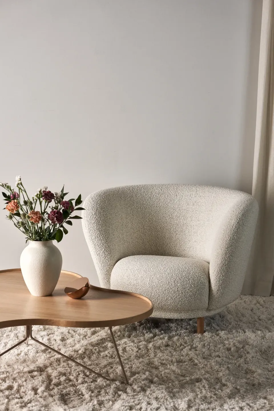 Massproductions Armchairs & Footstools*Dandy armchair, Oak-Cocoa rum 007 Brown