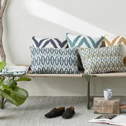 Chhatwal & Jonsson Garden Details & Accessories*Diamond cushion, Heaven /off white Blue