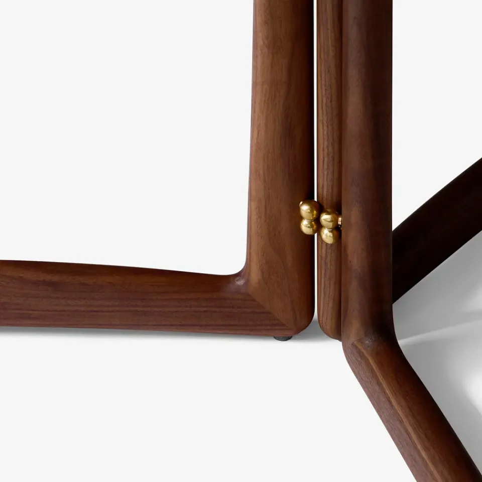 &Tradition Dining Tables*Drop Leaf dining table HM6, Walnut Brown