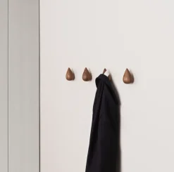 Normann Copenhagen Clothes Hooks & Hangers*Dropit knob 2-pack walnut, large Brown