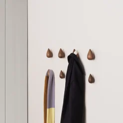 Normann Copenhagen Clothes Hooks & Hangers*Dropit knob 2-pack walnut, small Brown