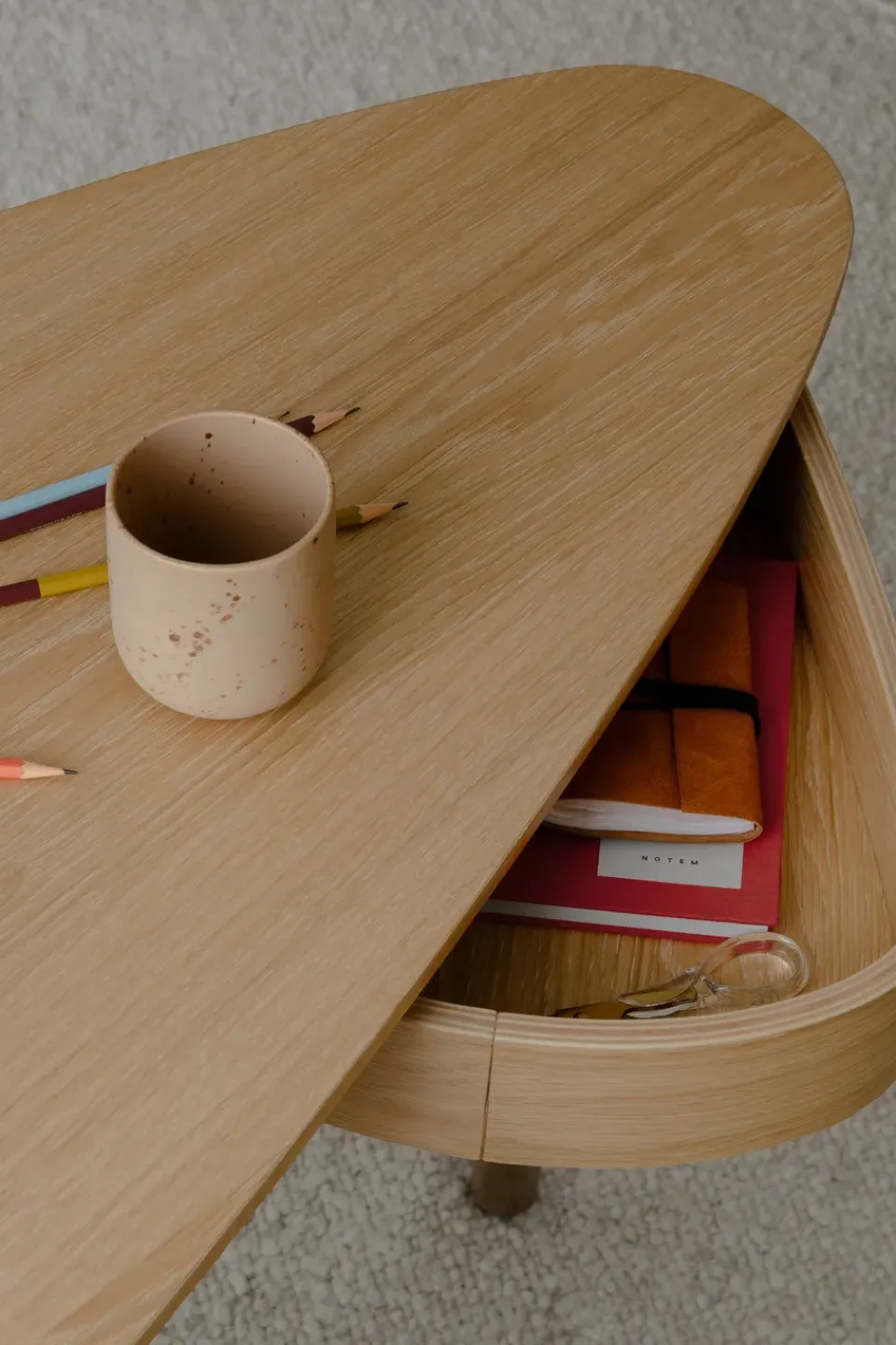 Umage Desks*Duende desk 67.1x130 cm, Oak Beige