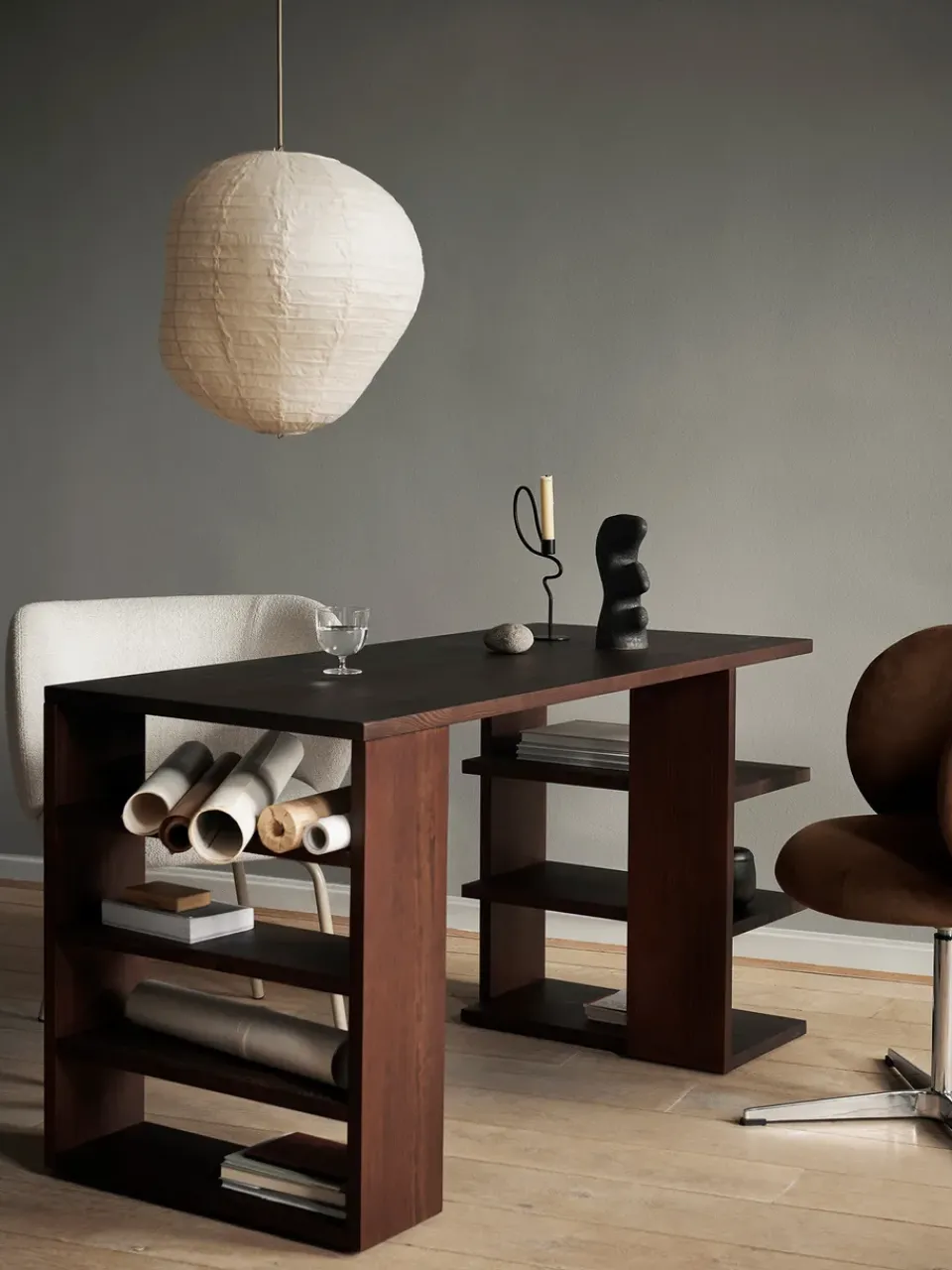 Ferm Living Desks*Edre desk 137x65x73.5 cm, Dark Stained Pine Brown