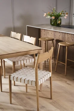 1898 Chairs*Ekeryd dining chair, Webbing-laquered oak Beige