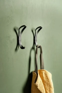 Essem Design Clothes Hooks & Hangers*Endless hook, Black