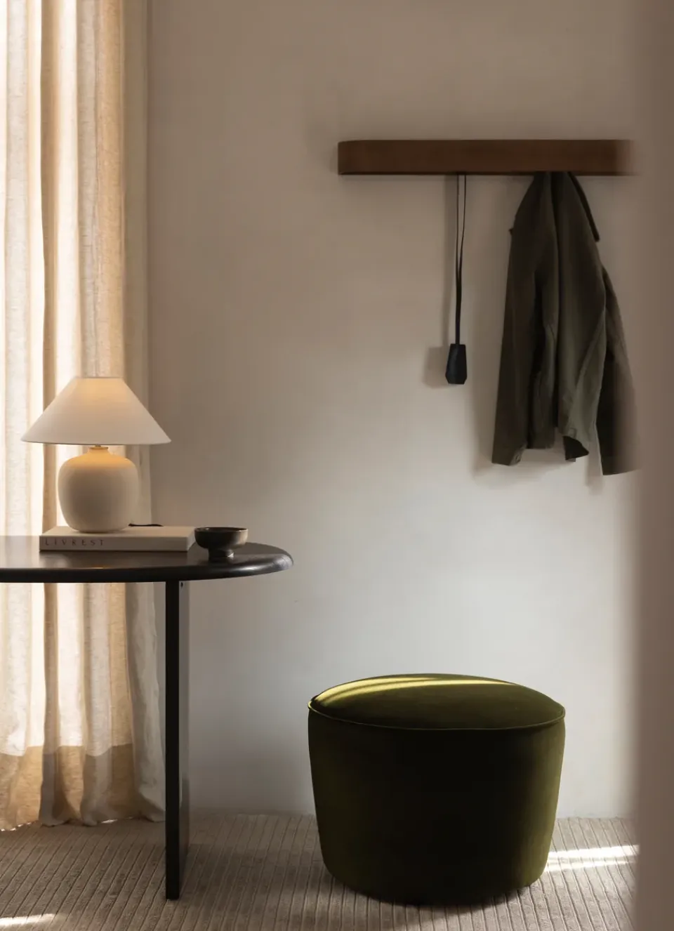 Audo Copenhagen Clothes Racks, Coat Stands & Hangers*Epoch clothes hanger 79 cm, Dark stained oak Brown