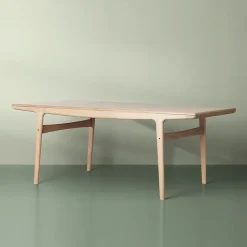 Warm Nordic Dining Tables*Evermore dining table, Walnut oil 160 cm Brown