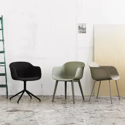 Muuto Chairs*Fiber armchair tube base, Refine leather - Black