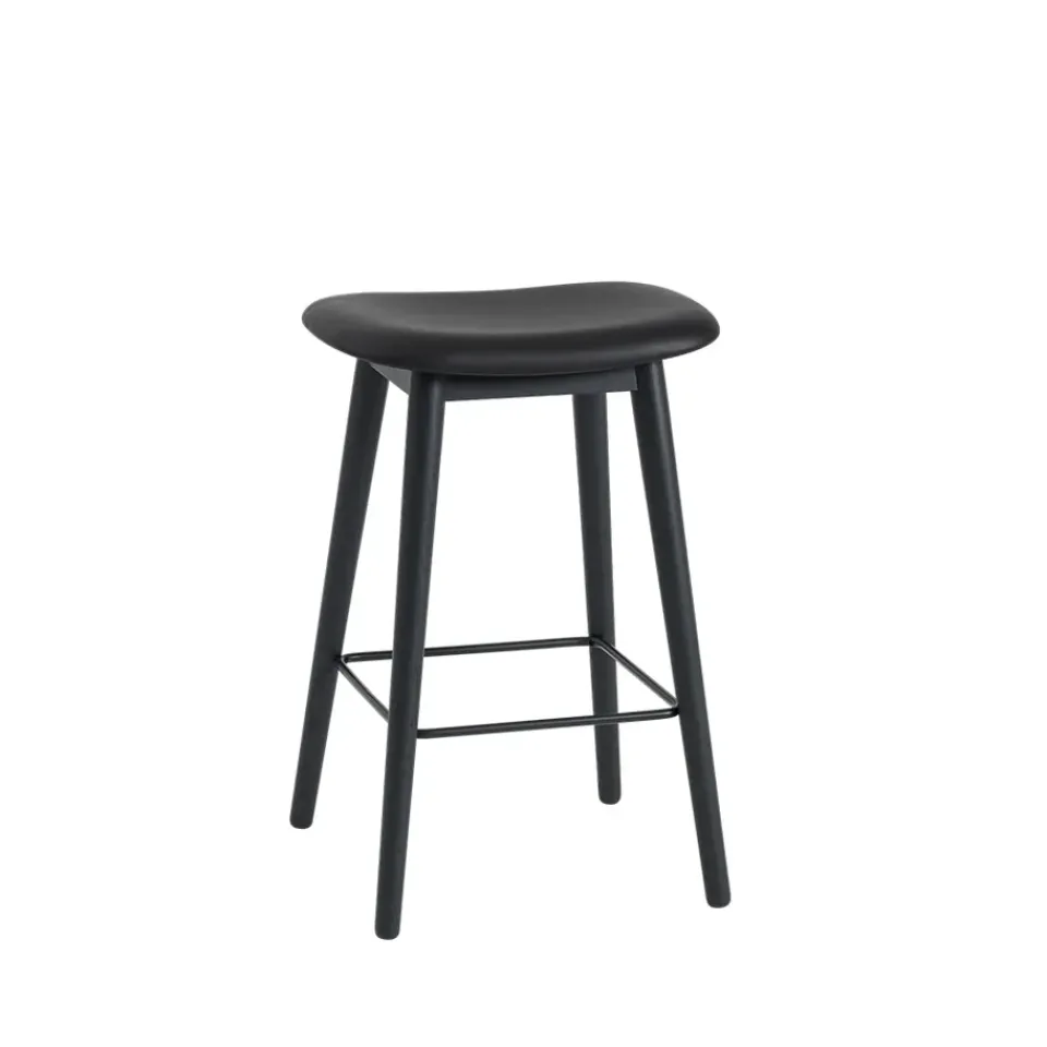 Muuto Bar Stools*Fiber counter stool 65 cm, Leather , leg Black