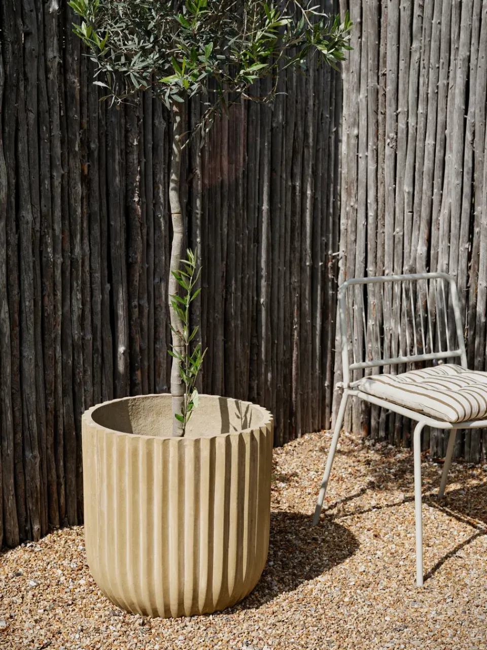 Broste Copenhagen Garden Details & Accessories*Fiber flower pot Ø50 cm, Antique Beige