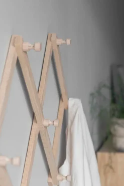 Mette Ditmer Clothes Racks, Coat Stands & Hangers*Flex clothes hanger 35x105 cm, Natural Brown