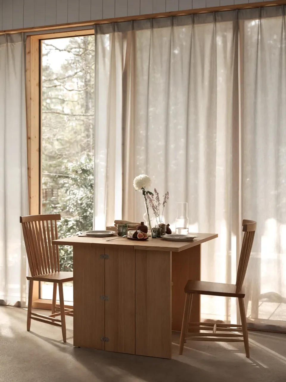 Design House Stockholm Dining Tables*Flip table, Oak 90 cm Beige
