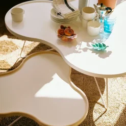 Swedese Coffee Tables*Flower table 84x90 cm, , 39cm, walnut edge, chrome base Black