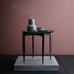Fritz Hansen Side Tables*Foldable Tray Table Ø 45 cm, Black