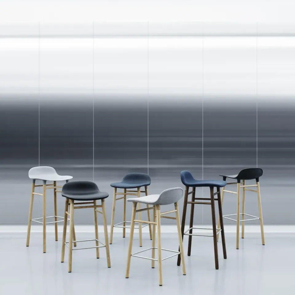 Normann Copenhagen Bar Stools*Form barstool oak legs, Black