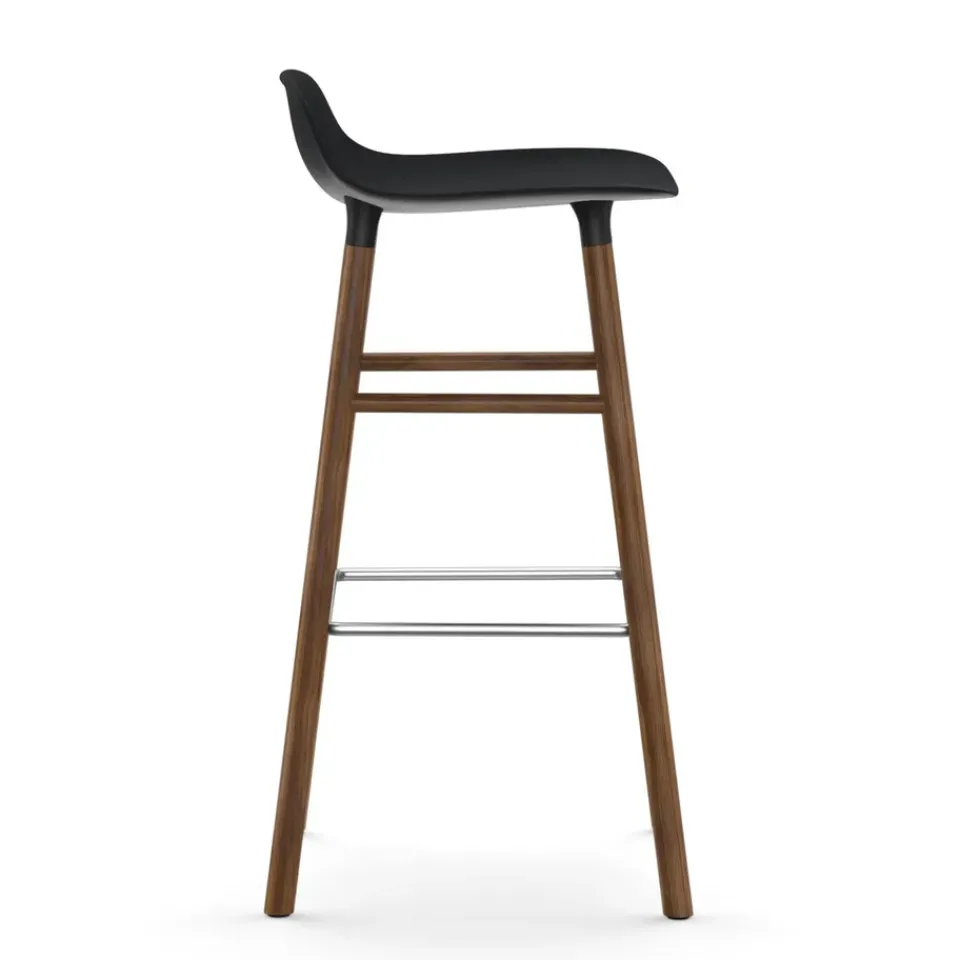 Normann Copenhagen Bar Stools*Form barstool walnut legs 75 cm, Black