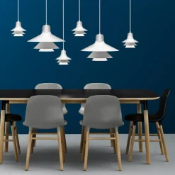 Normann Copenhagen Dining Tables*Form dining table 120x120 cm, . oak legs Green