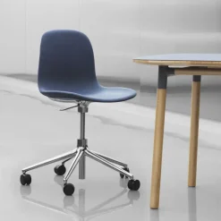 Normann Copenhagen Office Chairs*Form swivel chair, 5W office chair, , black aluminium, wheels Blue