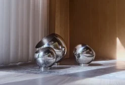 AYTM Garden Details & Accessories*Globe flowerpot Ø37 cm, Silver Silver-coloured
