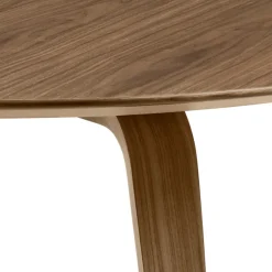 GUBI Dining Tables*round dining table, American walnut Brown