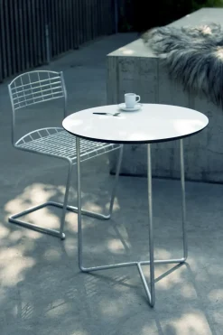 Grythyttan Stålmöbler Table For Outdoor Use*High Tech table, -hot-dip galvanized stand, Ø60 cm White