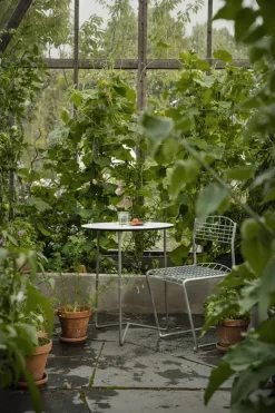 Grythyttan Stålmöbler Table For Outdoor Use*High Tech table, -hot-dip galvanized stand, Ø60 cm White