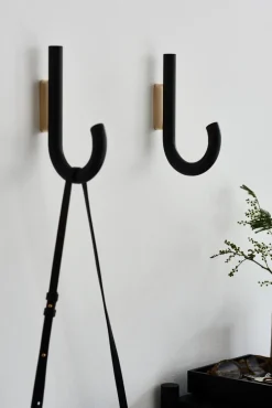 Gejst Clothes Hooks & Hangers*Hook hook 19 cm, stained oak-brass Black