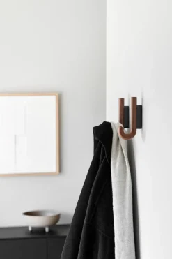 Gejst Clothes Hooks & Hangers*Hook hook mini 13.3 cm, Walnut-black BrownBlack