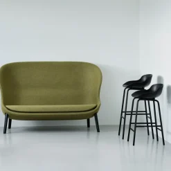 Normann Copenhagen Bar Stools*Hyg barstool metal legs 65 cm, Black