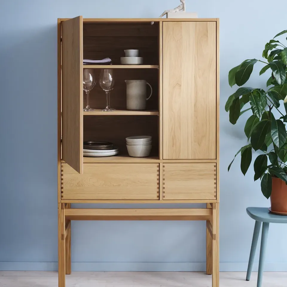 1898 Display & Glass Cabinets*Hylte cabinet, Oak Beige