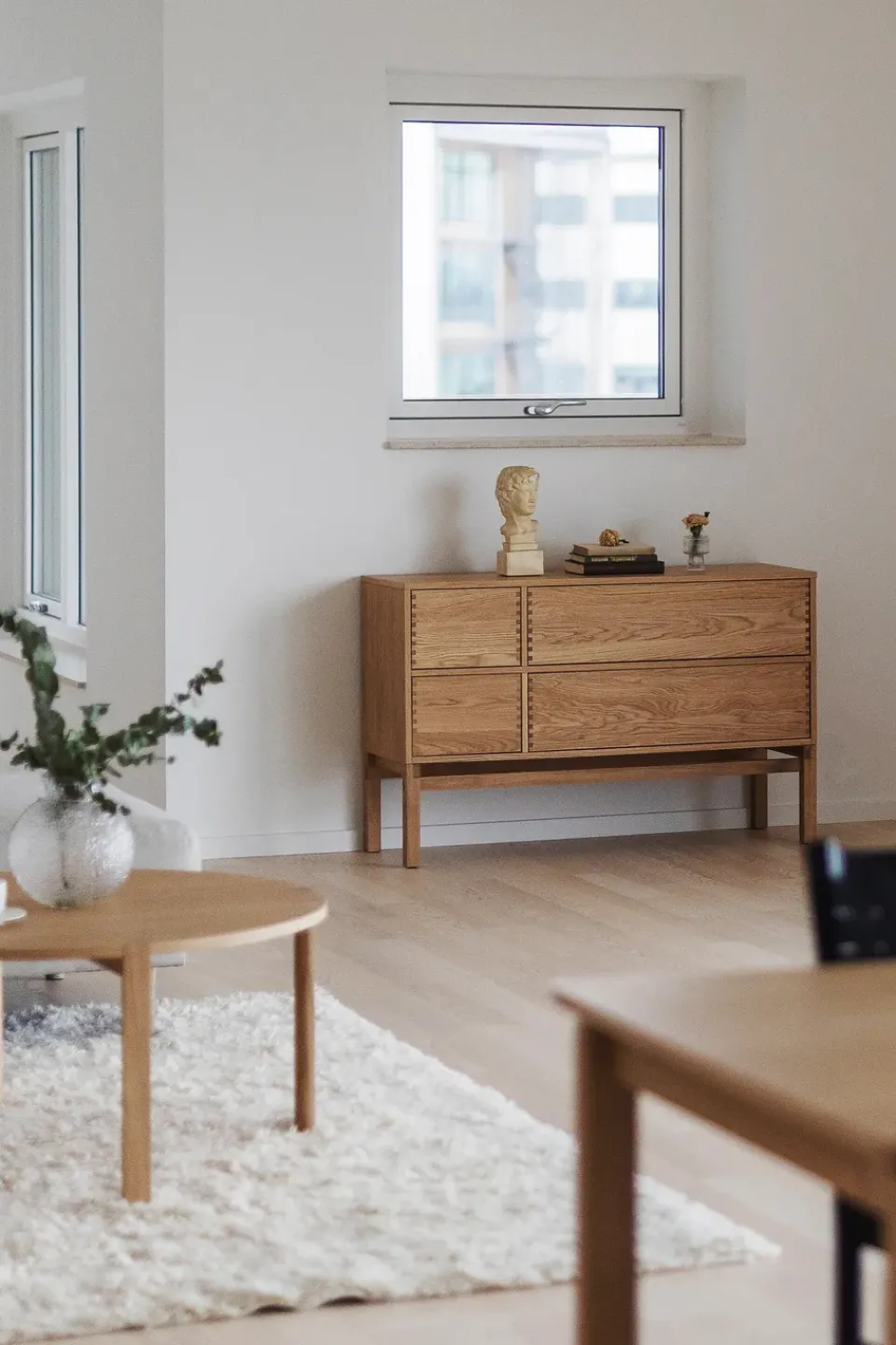 1898 Dressers & Sideboards*Hylte side table 115.5x73 cm, Oak Beige