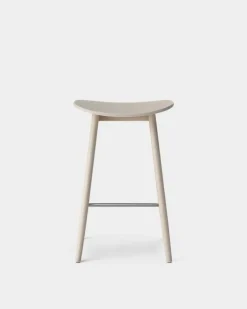 Massproductions Bar Stools*Icha barstool 65 cm, -oiled oak White