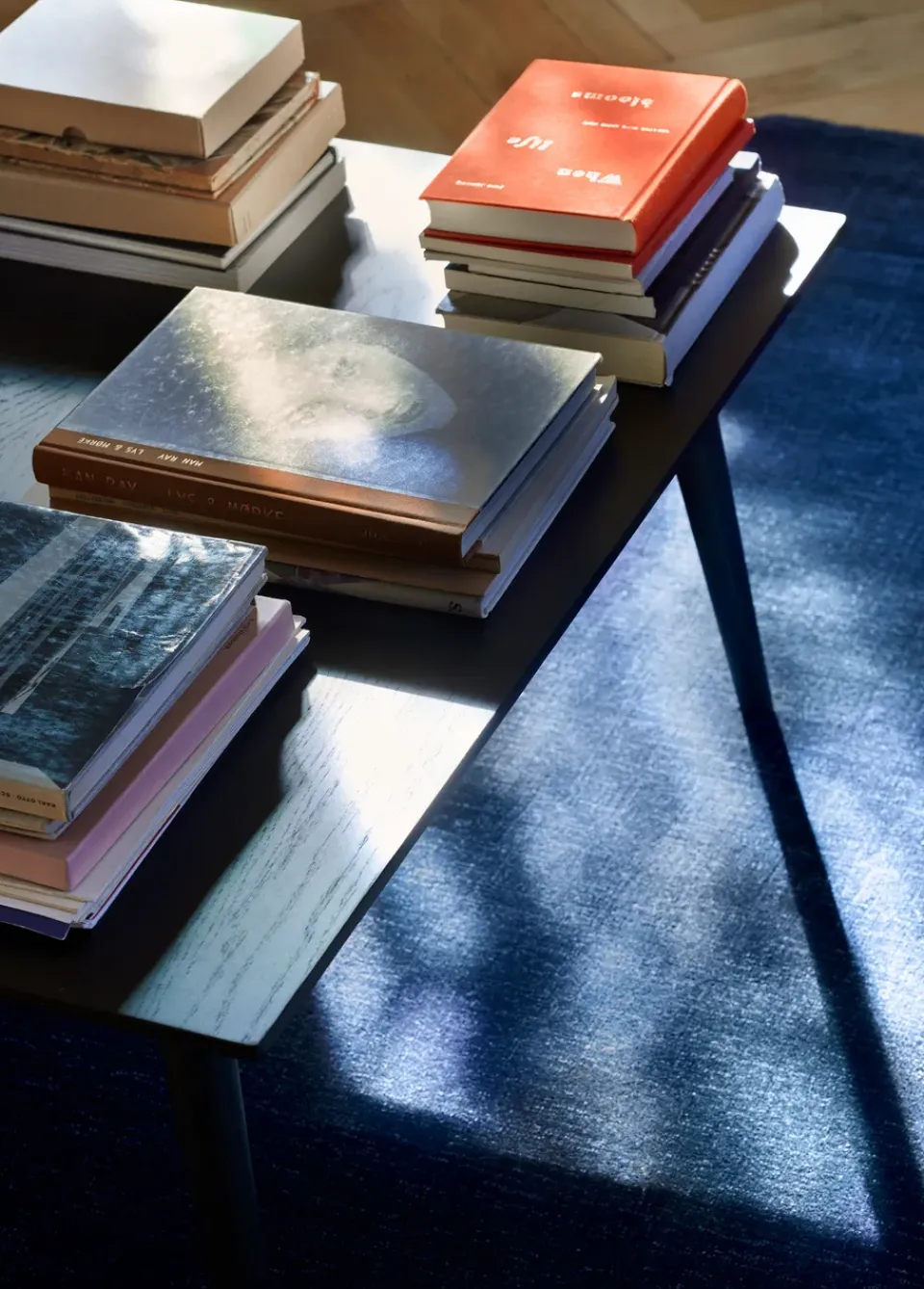 &Tradition Coffee Tables*In Between coffee table SK24 90x90 cm, lacquered oak Black