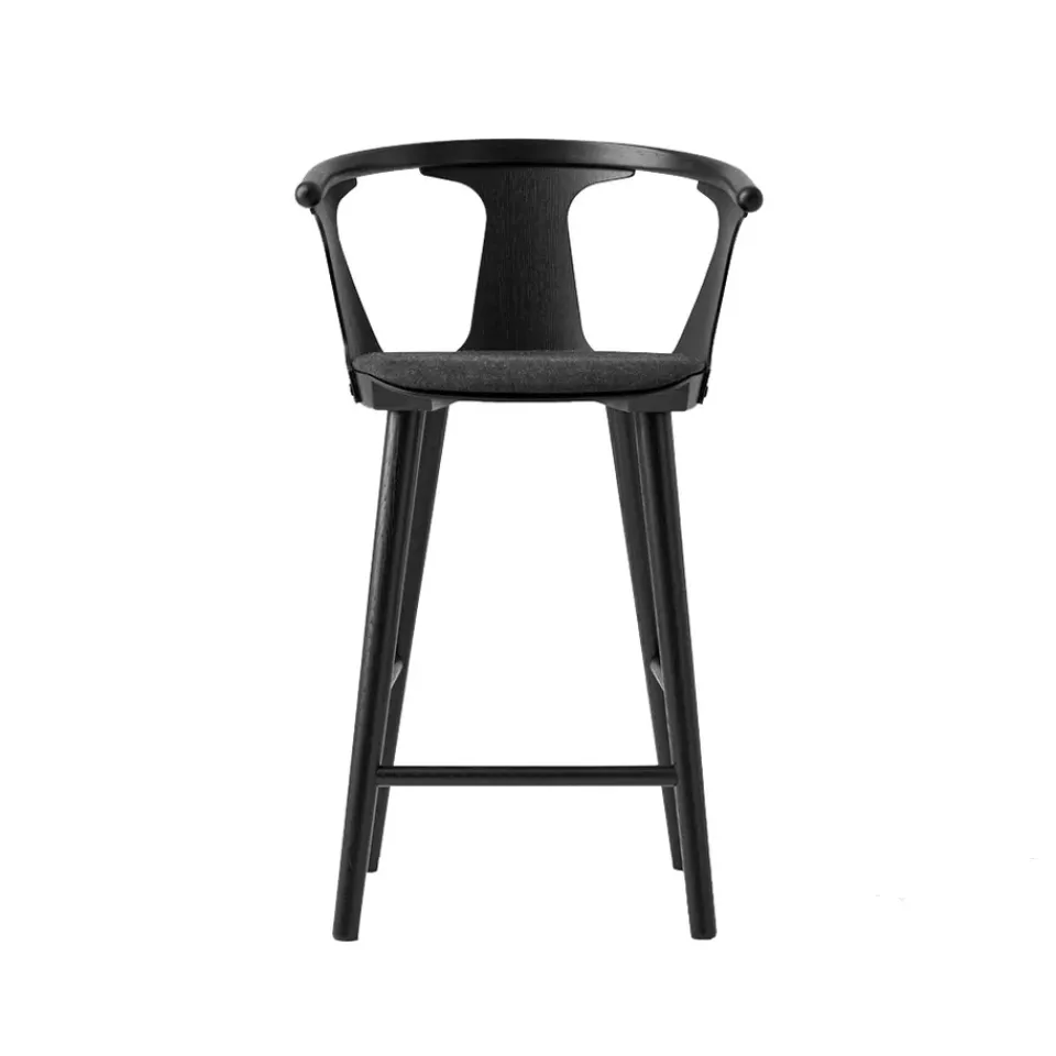 &Tradition Bar Stools*In Between SK8 barstool, Remix 183 - lacquered oak Black