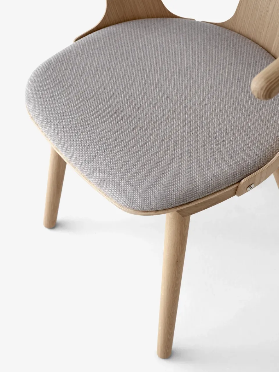 &Tradition Chairs*In Between SK2 chair, Oiled oak-Fiord 251 Beige
