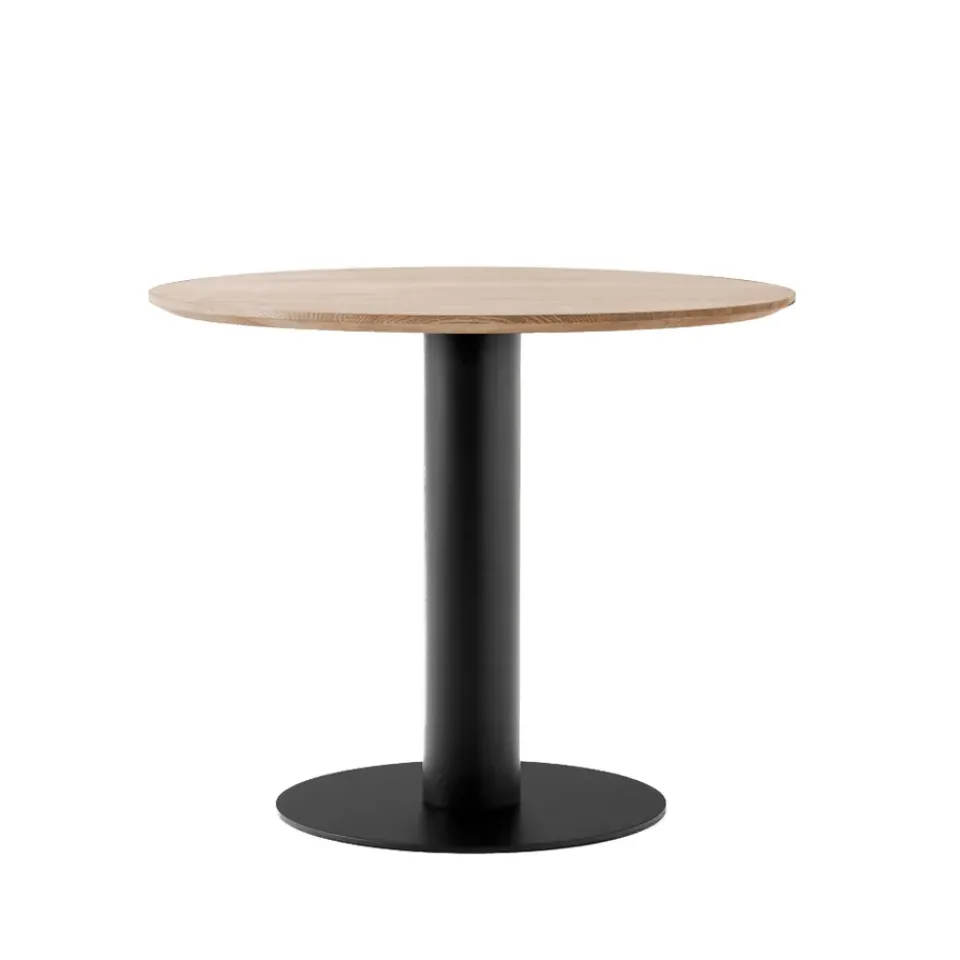 &Tradition Dining Tables*In Between SK11 dining table, Oak oil.matte black metal stand Beige