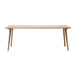 &Tradition Dining Tables*In Between table SK5, Clear lacquered oak Beige