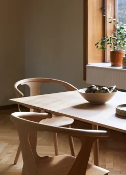 &Tradition Dining Tables*In Between table SK5, Clear lacquered oak Beige