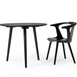 &Tradition Dining Tables*In Between table SK3, Stained oak Black