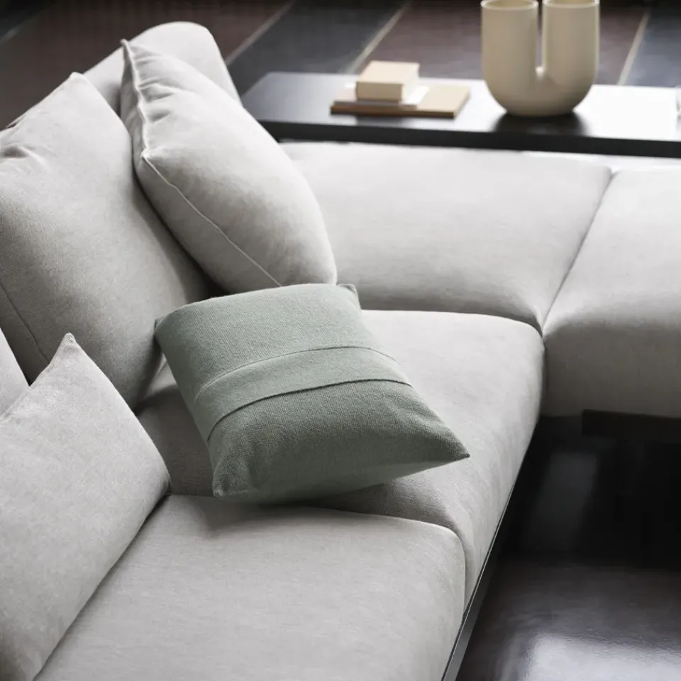 Muuto Sofas*In Situ corner sofa configuration 3, Clay 12-Configuration 3-Black Grey