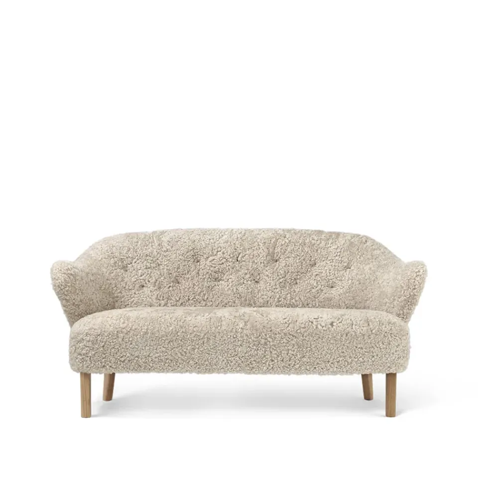 Audo Copenhagen Sofas*Ingeborg 2.5-seat sofa, Sheepskin moonlight. leg oak nature White