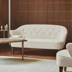 Audo Copenhagen Sofas*Ingeborg 2.5-seat sofa, Sheepskin moonlight. leg oak nature White
