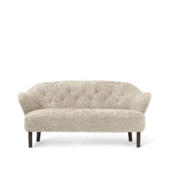 Audo Copenhagen Sofas*Ingeborg 2.5-seat sofa, Sheepskin moonlight-leg oak smoked White