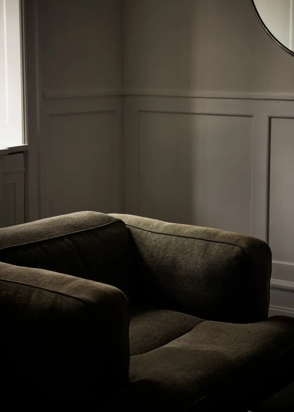 &Tradition Armchairs & Footstools*Inland AV21 armchair, Clay 0014-polished aluminium Green