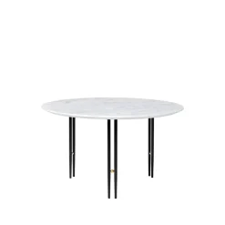 GUBI Coffee Tables*IOI coffee table, carrara marble, ø70, black base White