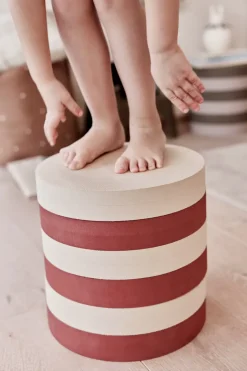 OYOY Children's Chairs|Children's Chairs*Iro stackable stool, Vanilla-nutmeg WhitePink