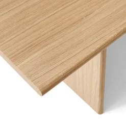 &Tradition Dining Tables*Ita OS1 dining table with cable management 95x200 cm, Oak Brown