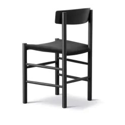 Fredericia Furniture Chairs*J39 chair, lacquered oak- canvas Black