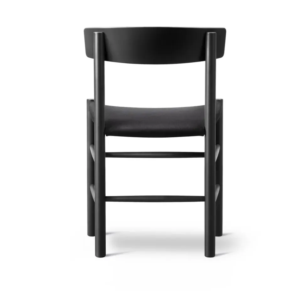 Fredericia Furniture Chairs*J39 chair, lacquered oak- canvas Black